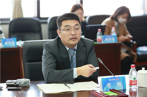 41dc74a56795482e8cd1c5db9ab02c8e.jpg 张辉.jpg